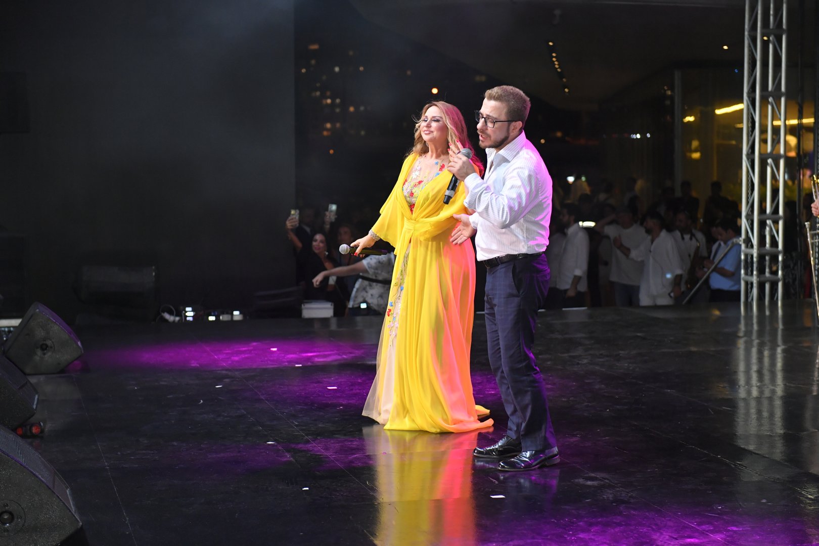 Final concert of Summer Festival held at Heydar Aliyev Center park (PHOTO/VIDEO)