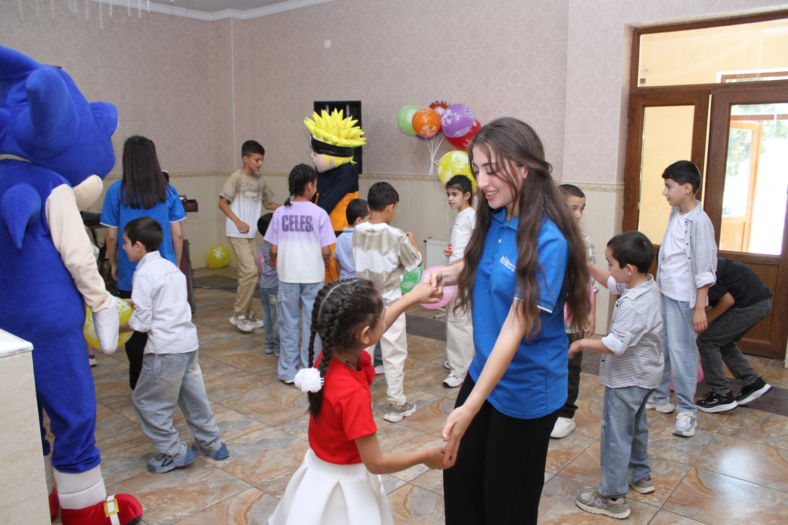 Heydar Aliyev Foundation holds event for children in Ganja (PHOTO)