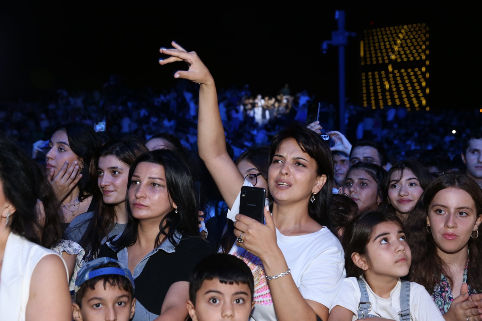Final concert of Summer Festival held at Heydar Aliyev Center park (PHOTO/VIDEO)