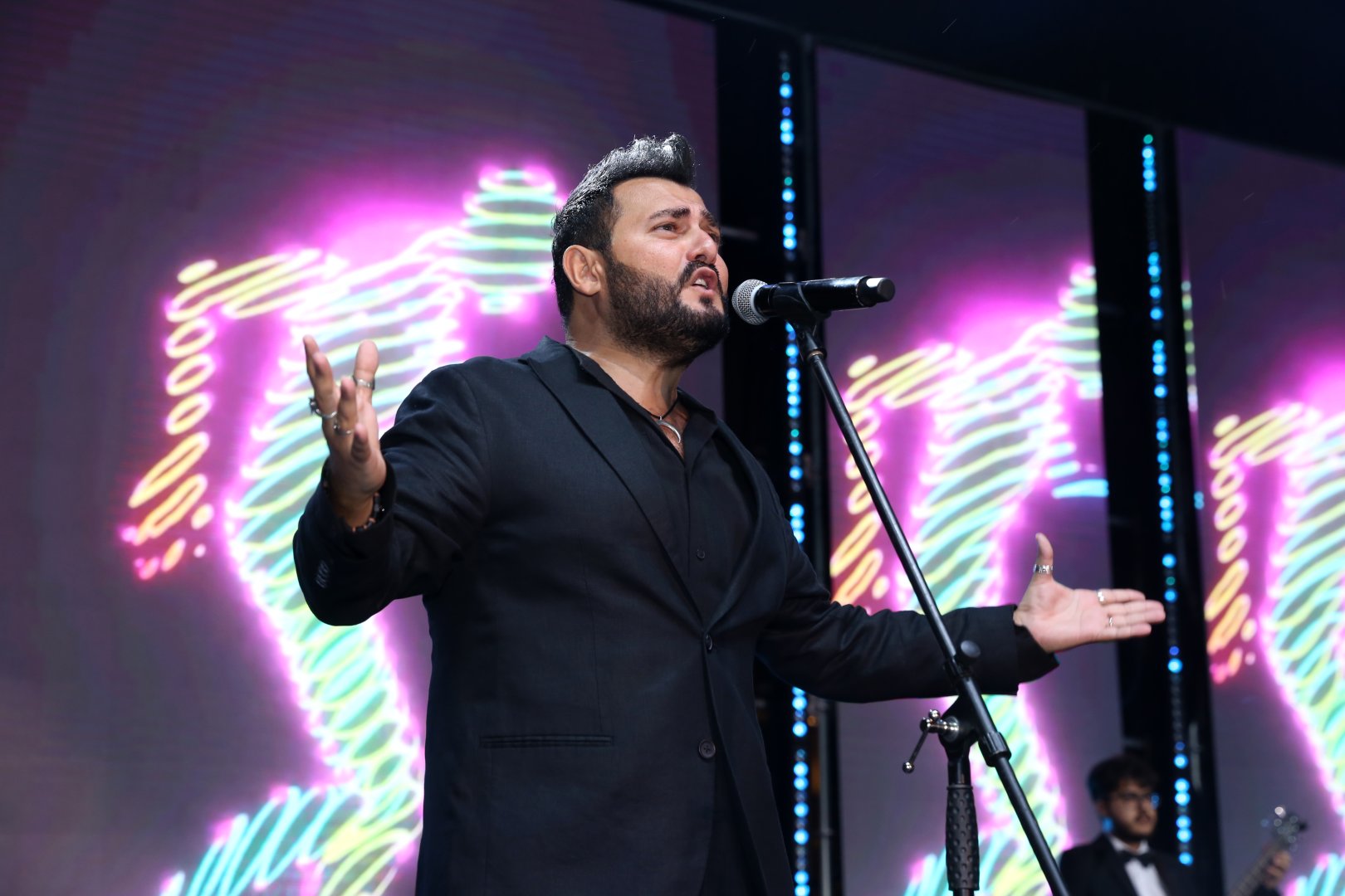 Final concert of Summer Festival held at Heydar Aliyev Center park (PHOTO/VIDEO)