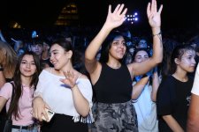 Final concert of Summer Festival held at Heydar Aliyev Center park (PHOTO/VIDEO)