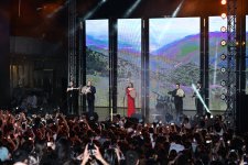 Final concert of Summer Festival held at Heydar Aliyev Center park (PHOTO/VIDEO)