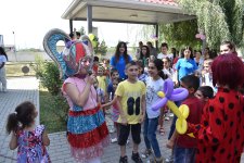 Heydar Aliyev Foundation with children in need of special care in Sheki (PHOTO)