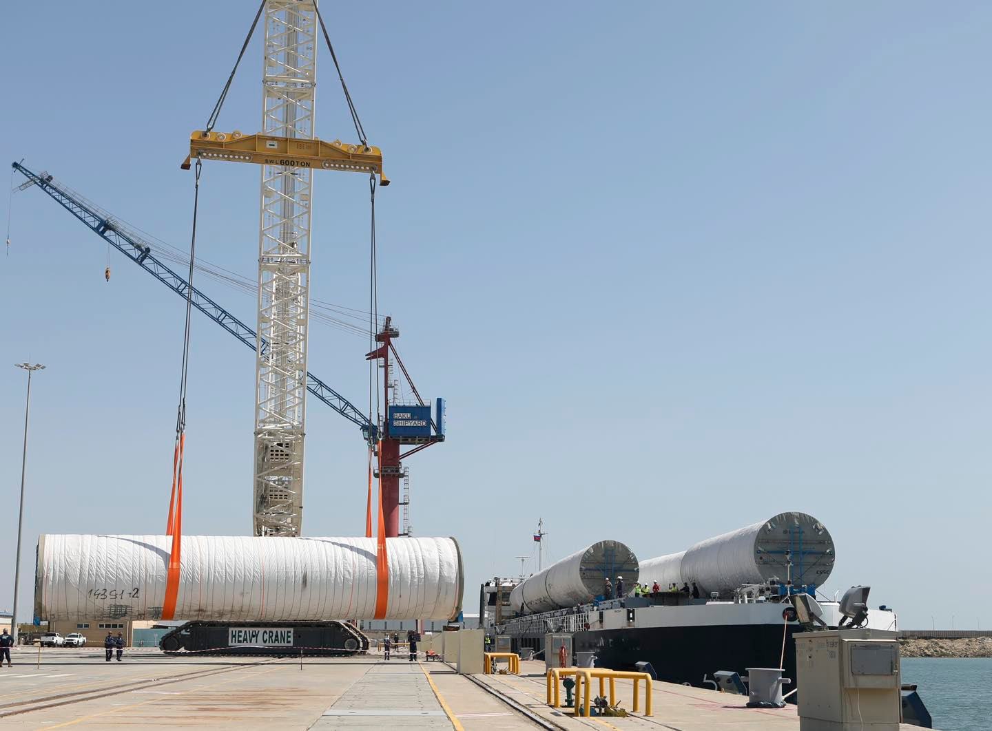 ACWA Power delivers first new generation wind turbine components to Azerbaijan
