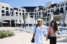 President Ilham Aliyev and First Lady Mehriban Aliyeva attend inauguration of LANDAU School and “The Grand” apart hotel at Sea Breeze Resort (PHOTO/VIDEO)
