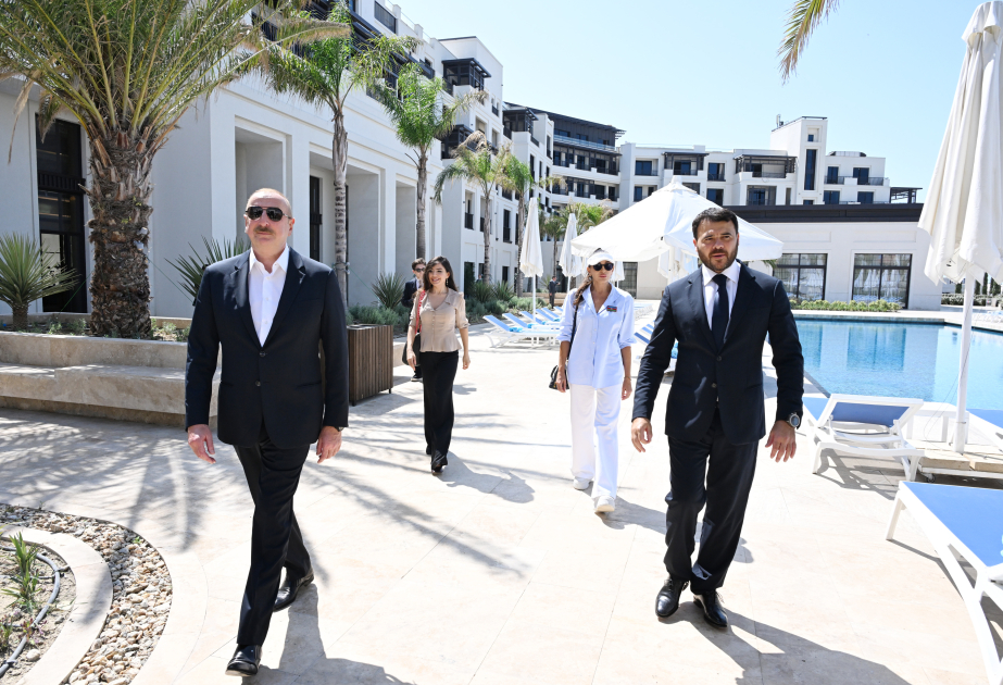 President Ilham Aliyev and First Lady Mehriban Aliyeva attend inauguration of LANDAU School and “The Grand” apart hotel at Sea Breeze Resort (PHOTO/VIDEO)