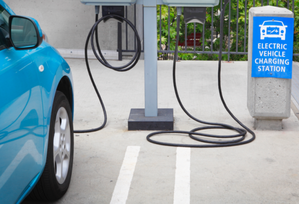 Azerbaijan's electric vehicle imports drop in early 2025