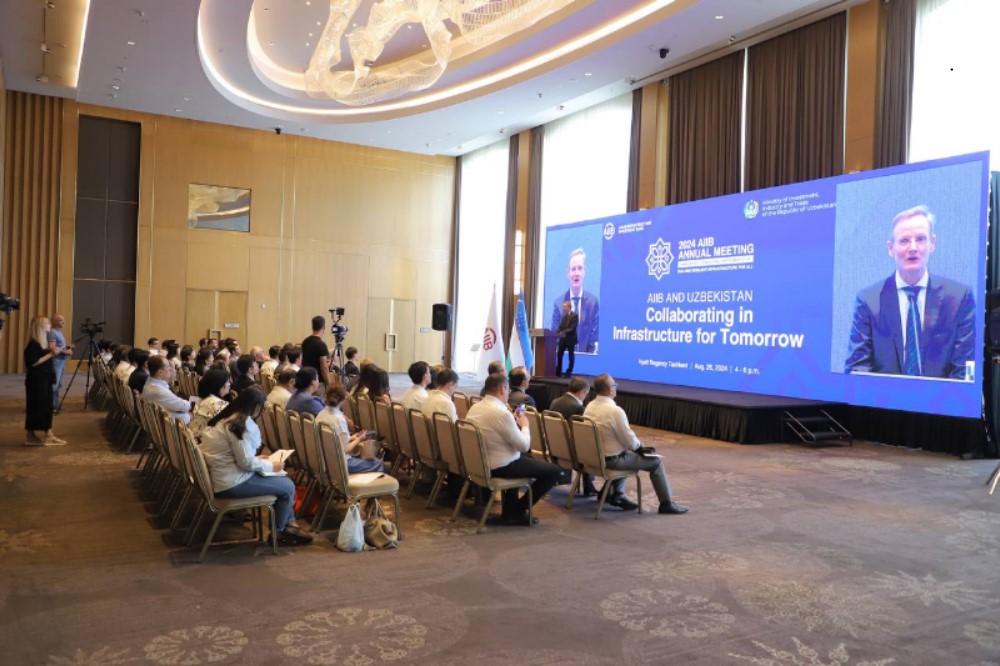 Uzbekistan, AIIB reinforce commitment to sustainable infrastructure investment