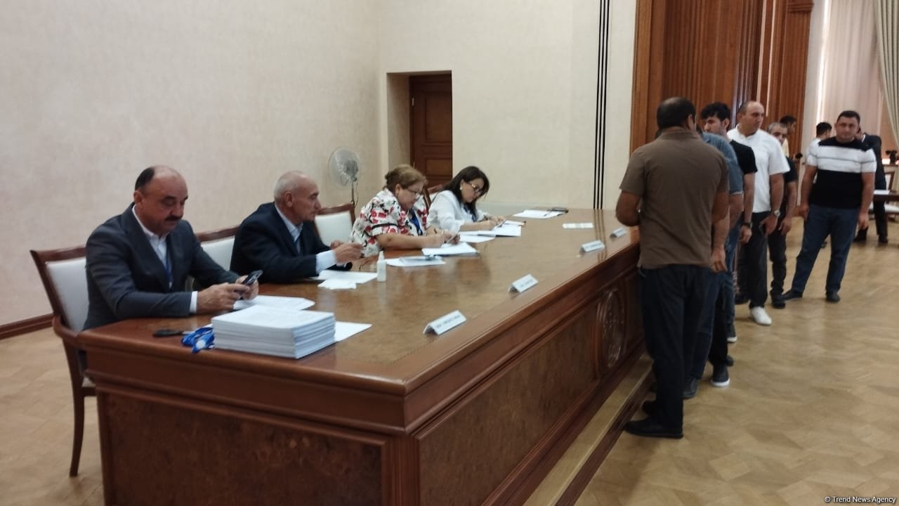 Azerbaijan's Khankendi kicks off voting for parliamentary election (PHOTO)