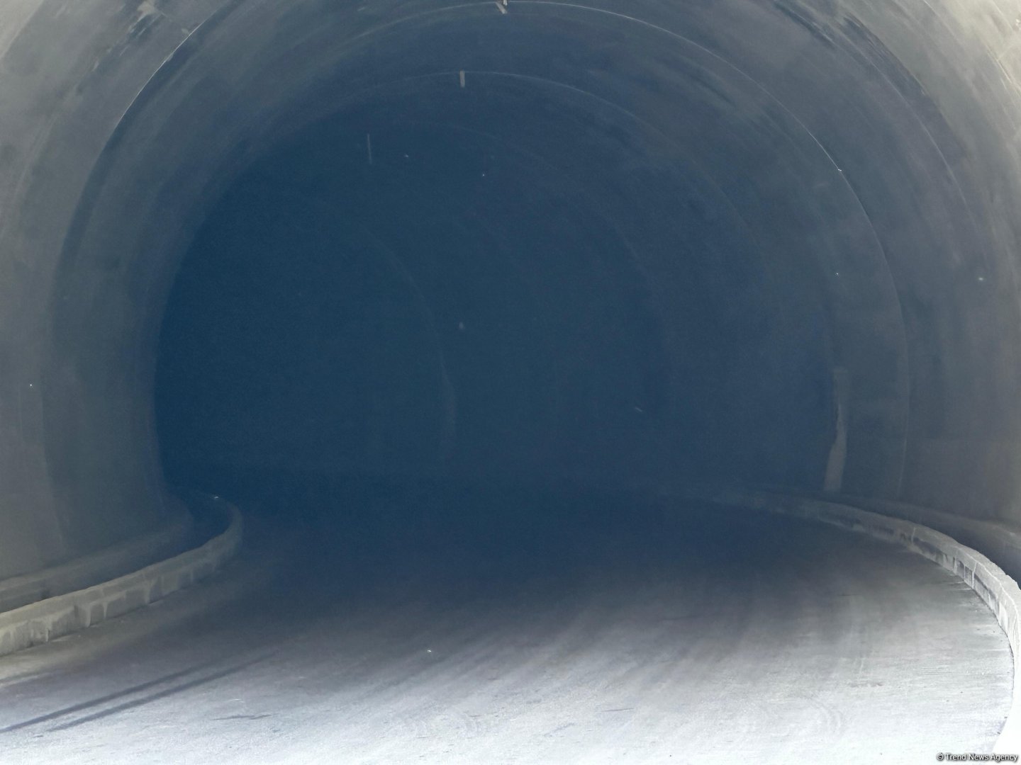 Azerbaijan weighs progress of Toghanaly-Kalbajar-Istisu highway (PHOTO)