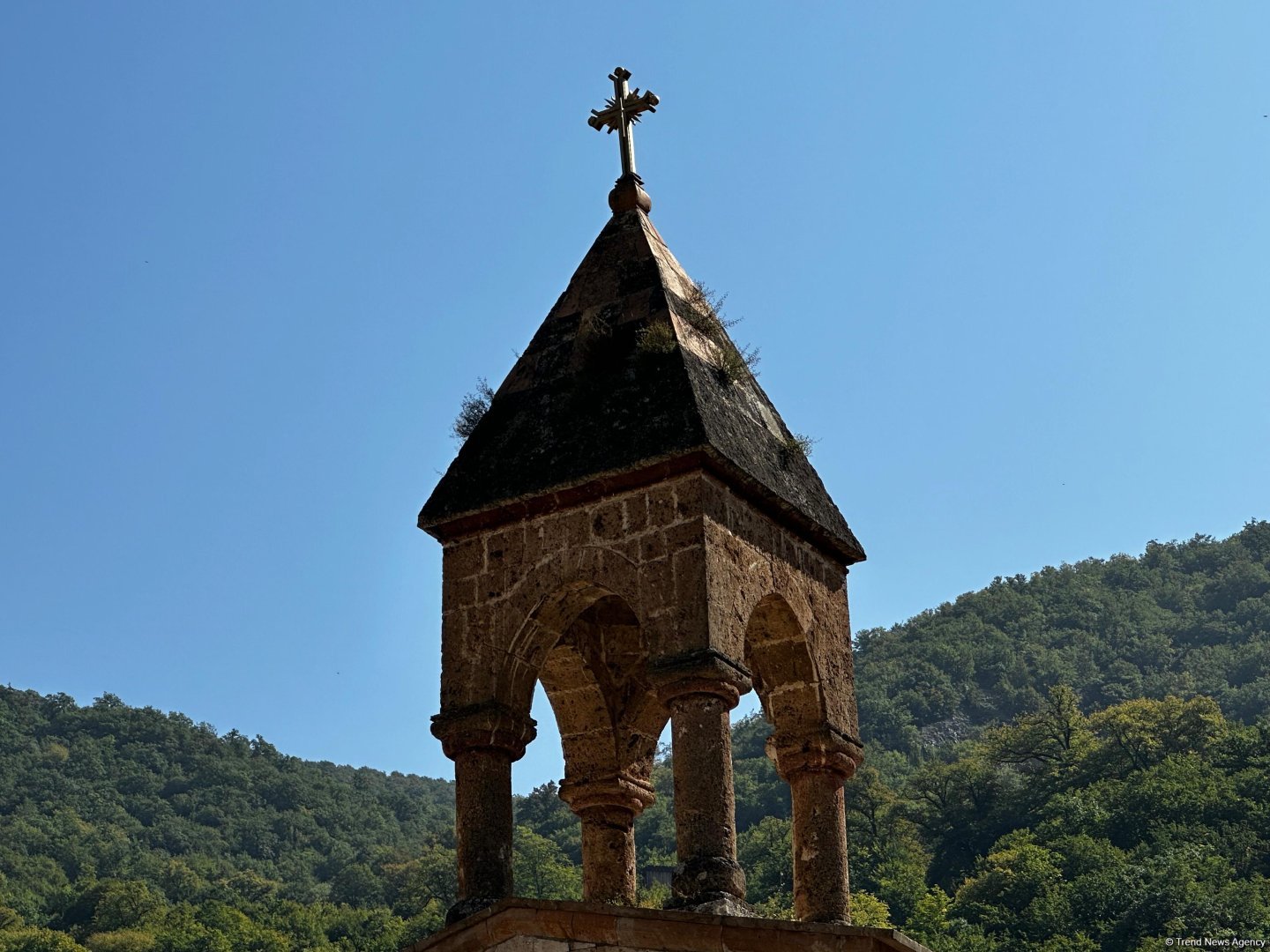 Azerbaijan airs footage from nation's Khudavang Monastery vandalized by Armenia (PHOTO)