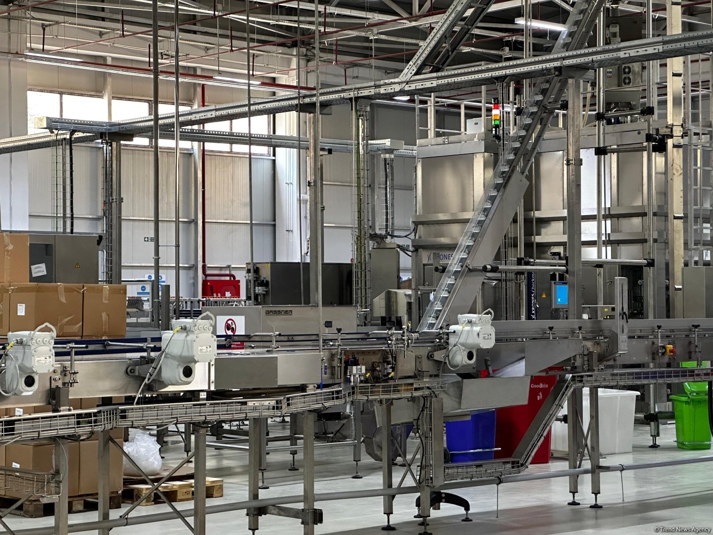 Azerbaijan resumes production of “Istisu” mineral water after decades-long halt (PHOTO)