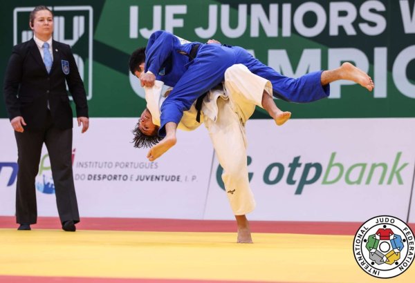 Azerbaijani judokas advance to semifinals of European Championship
