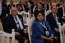 Azerbaijan's Baku weighs novelties for university and research institute dev't (PHOTO)