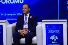 Azerbaijan's Baku weighs novelties for university and research institute dev't (PHOTO)