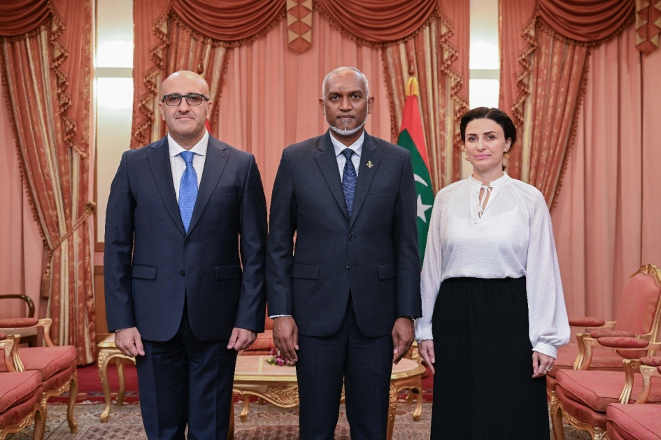 Azerbaijani ambassador submits credentials to President of Maldives (PHOTO)