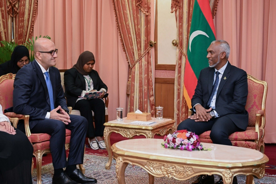 Azerbaijani ambassador submits credentials to President of Maldives (PHOTO)