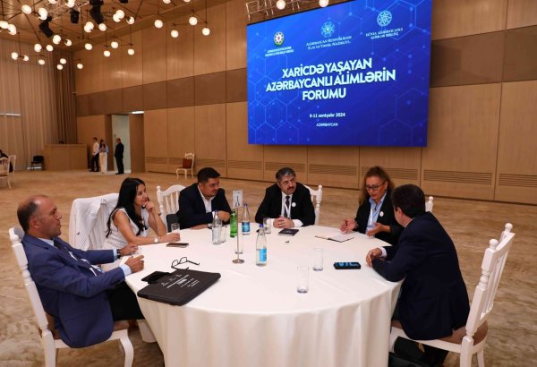 Forum of Azerbaijani Scientists Living Abroad showcases variety of events  (PHOTO)