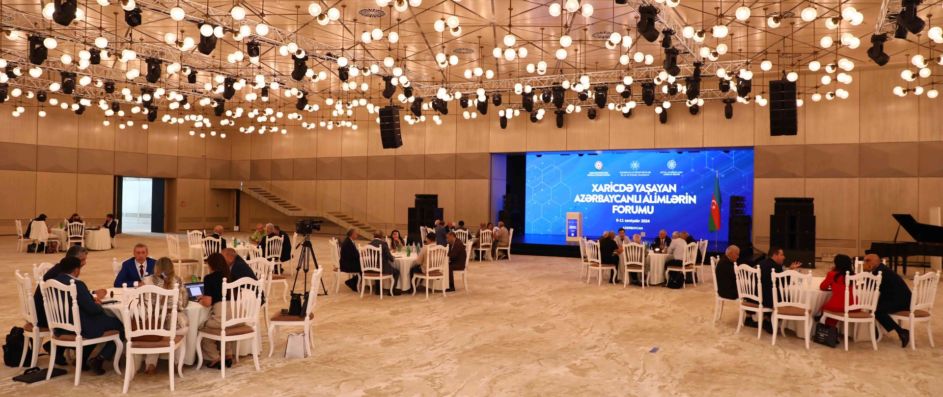 Forum of Azerbaijani Scientists Living Abroad showcases variety of events  (PHOTO)