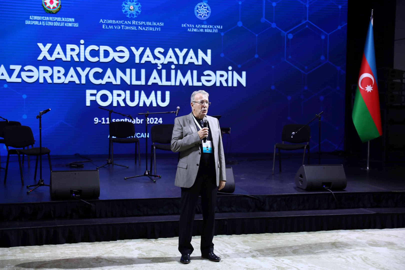 Forum of Azerbaijani Scientists Living Abroad hosts cultural event for entrants (PHOTO)