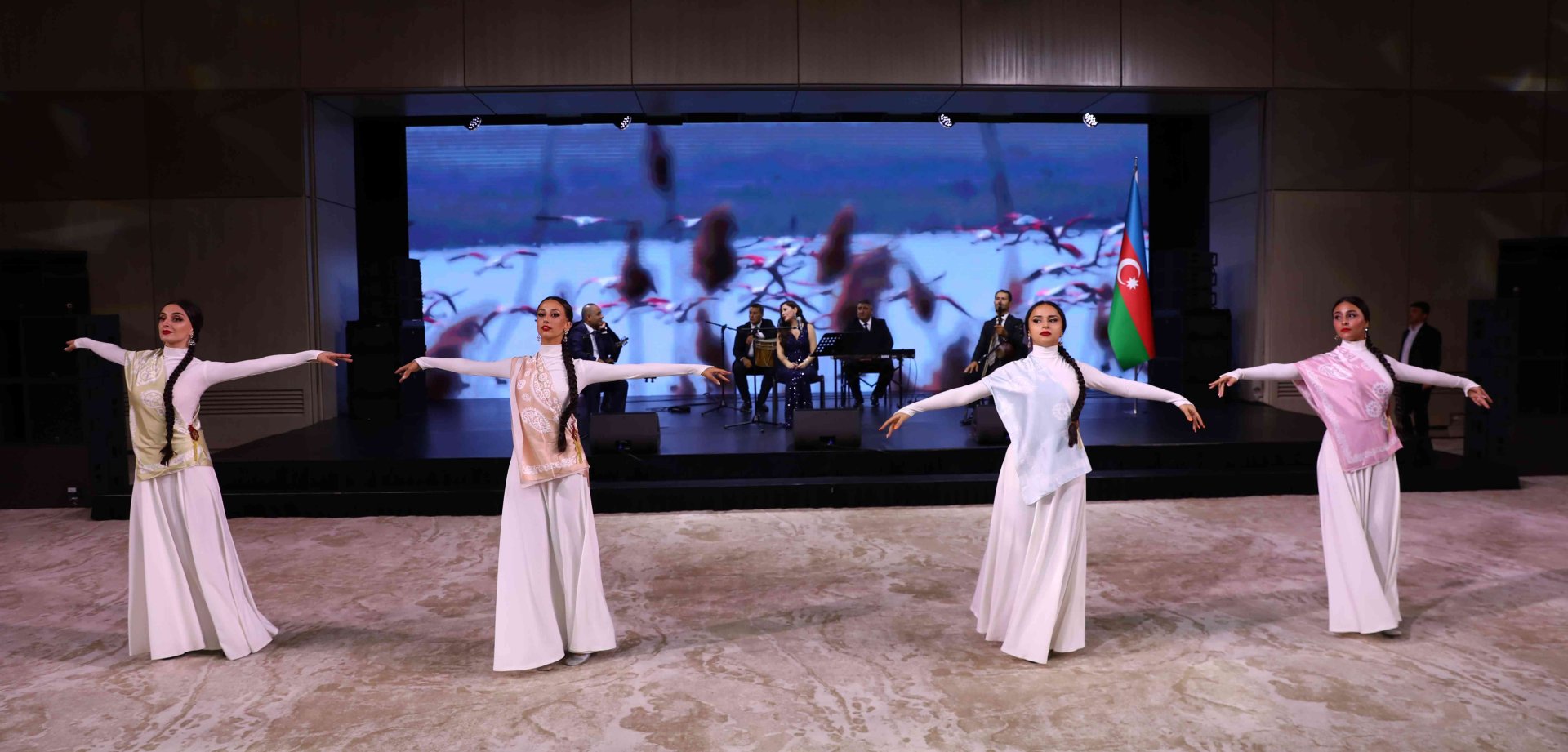 Forum of Azerbaijani Scientists Living Abroad hosts cultural event for entrants (PHOTO)