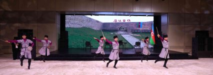Forum of Azerbaijani Scientists Living Abroad hosts cultural event for entrants (PHOTO)