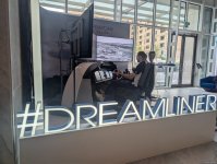Dreamliner from AZAL and Boeing: Put your skills to test as pilot in simulator (PHOTO)
