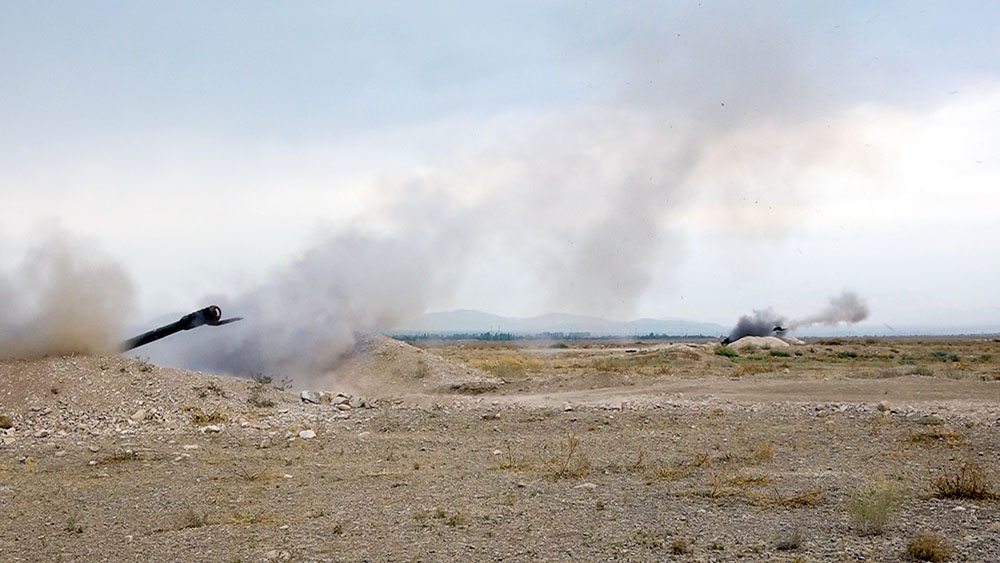 Azerbaijani Combined Arms Army's artillery units conduct exemplary live-fire tactical exercises (PHOTO)