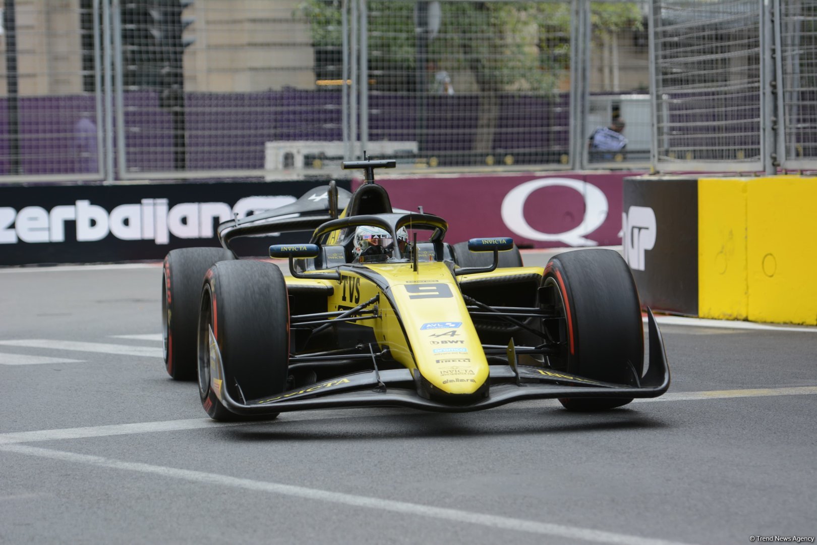 FIA Formula 2 qualifying session wraps up in Baku (PHOTO)