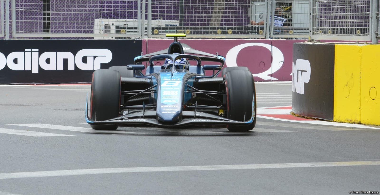 FIA Formula 2 qualifying session wraps up in Baku (PHOTO)