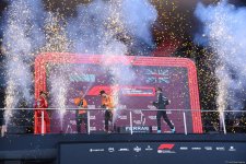 Winners of Formula 1 final race awarded in Baku (PHOTO/VIDEO)