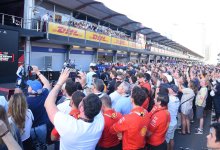 Winners of Formula 1 final race awarded in Baku (PHOTO/VIDEO)