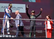 Baku hosts awarding ceremony of winners of main Formula 2 team races (PHOTO)