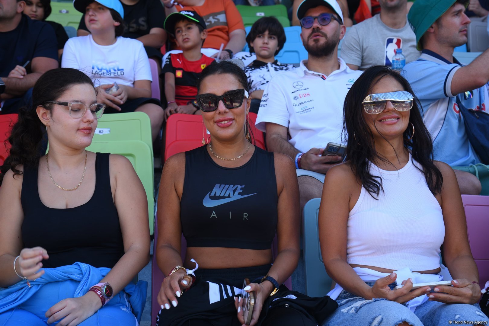 Interesting shots from Formula 1 spectator stands in Azerbaijan's Baku (PHOTO)