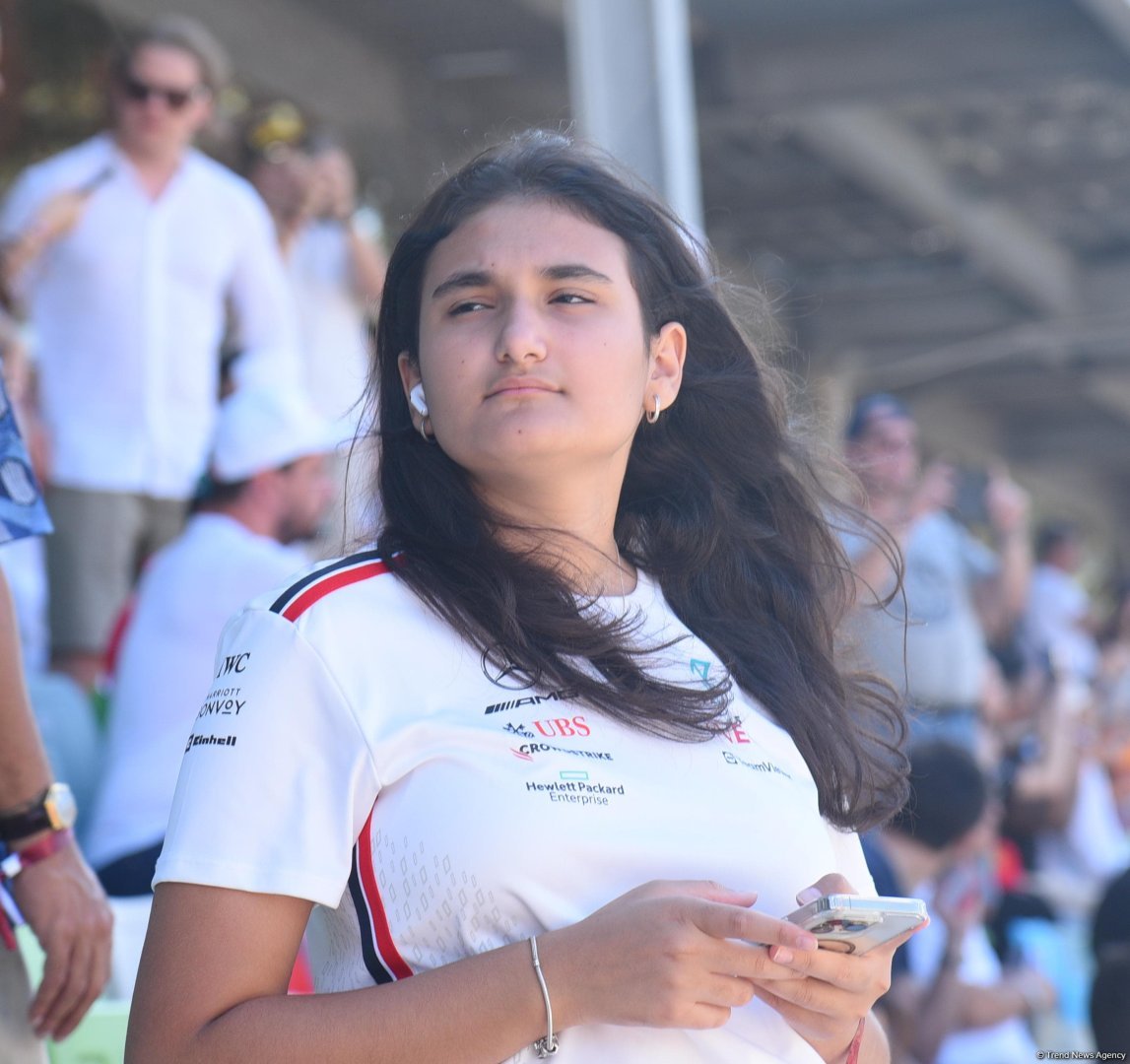 Interesting shots from Formula 1 spectator stands in Azerbaijan's Baku (PHOTO)