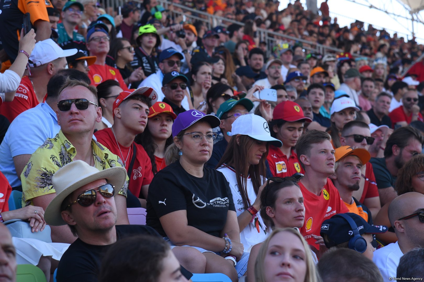 Interesting shots from Formula 1 spectator stands in Azerbaijan's Baku (PHOTO)