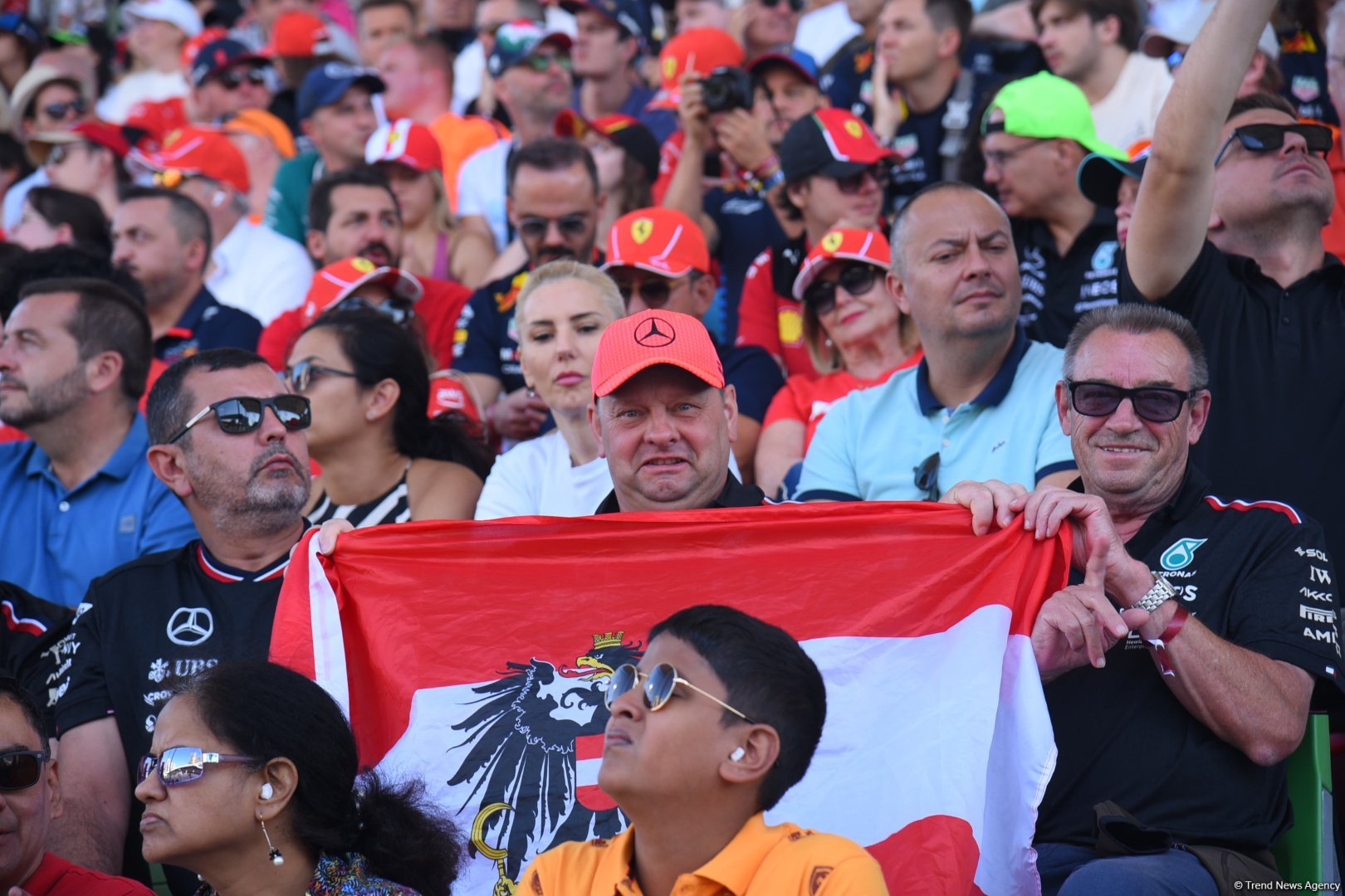 Interesting shots from Formula 1 spectator stands in Azerbaijan's Baku (PHOTO)