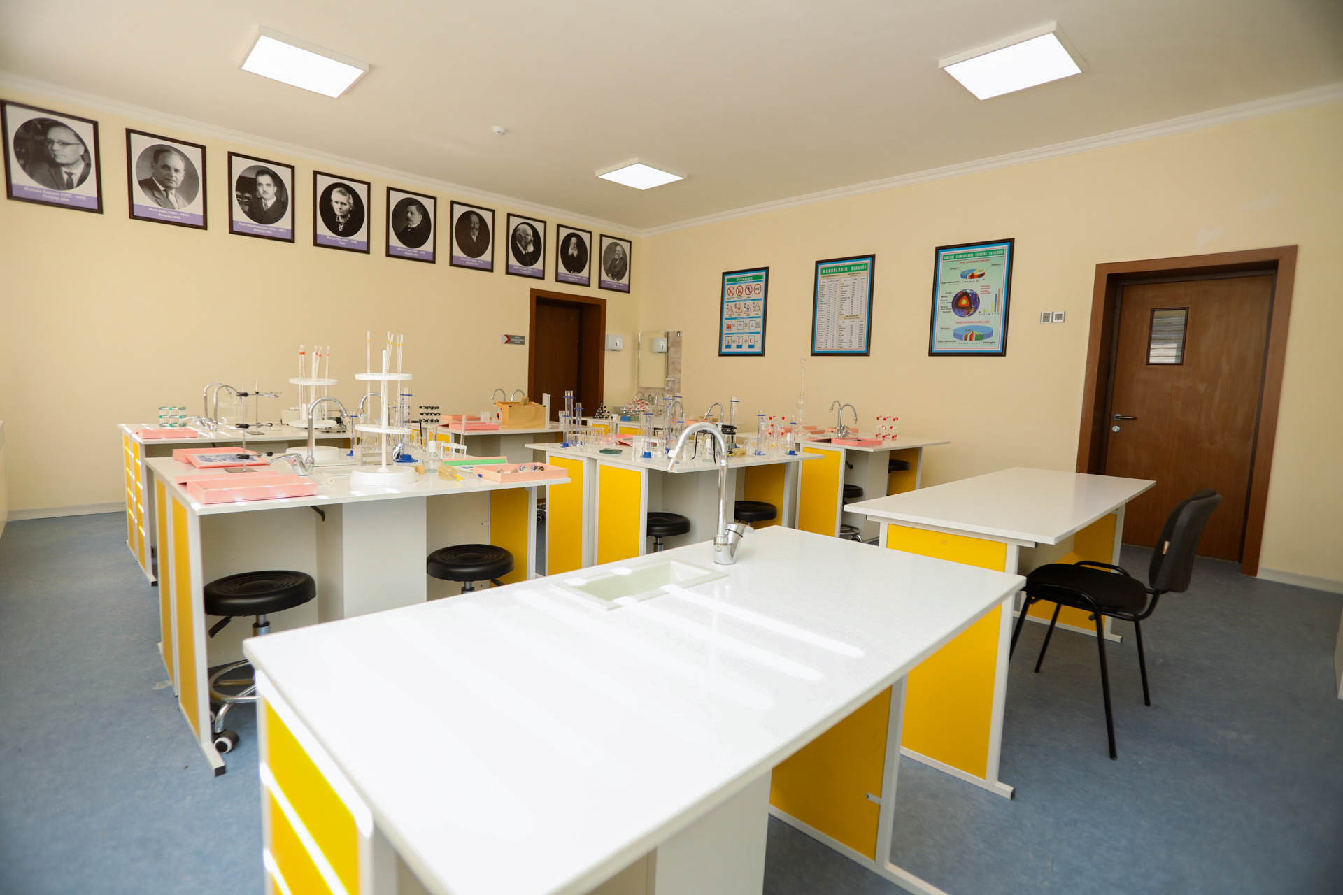 Heydar Aliyev Foundation hands over new school built in nation's Aghstafa district (PHOTO/VIDEO)