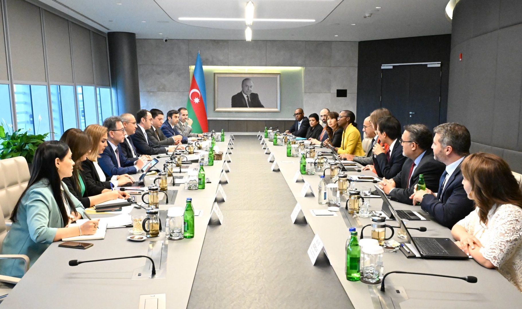 Azerbaijan, WB kicking around ideas on making leap to green economy