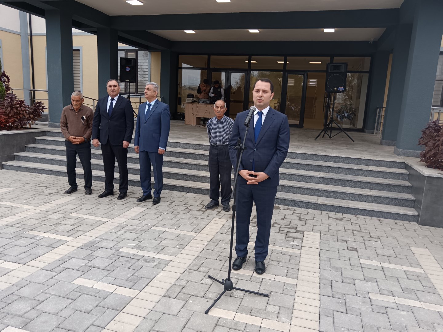 Heydar Aliyev Foundation opens school in Aranli village of Azerbaijan's Imishli (PHOTO/VIDEO)