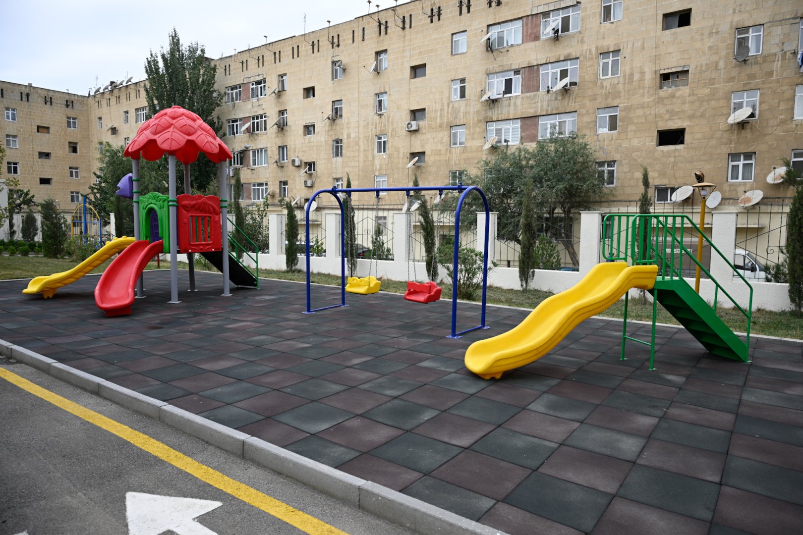 Heydar Aliyev Foundation commissions nursery-kindergarten in Azerbaijani Garadagh district