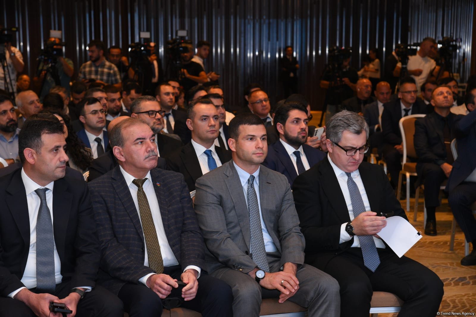 Baku holds Azerbaijan-Iraq business forum (PHOTO)