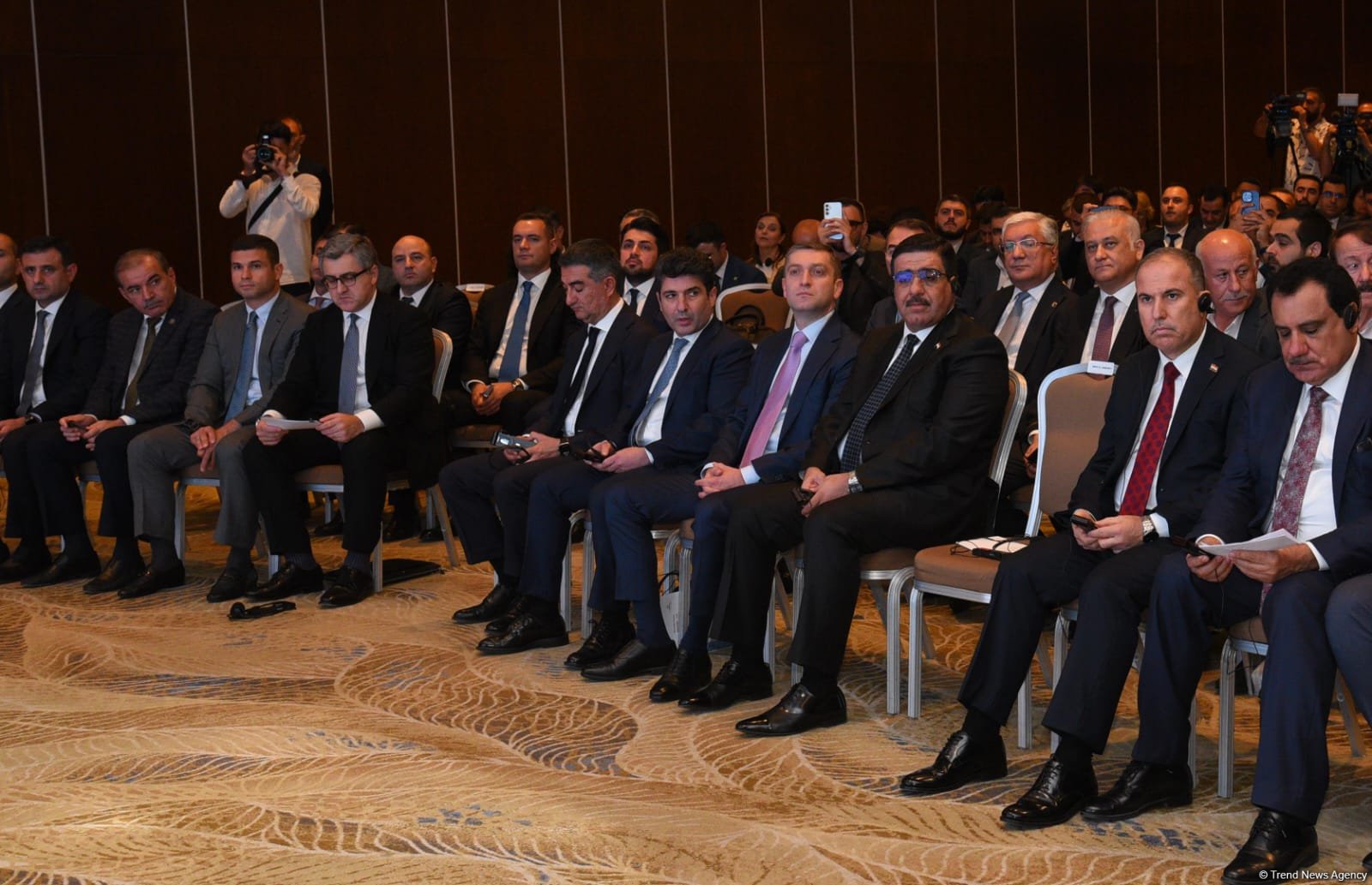 Baku holds Azerbaijan-Iraq business forum (PHOTO)