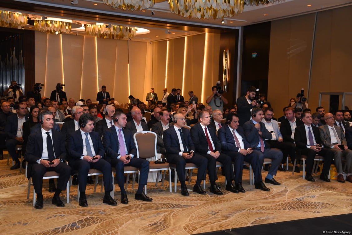 Baku holds Azerbaijan-Iraq business forum (PHOTO)