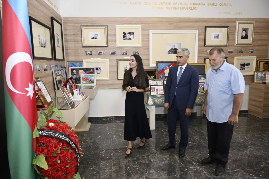 Vice-President of Heydar Aliyev Foundation Leyla Aliyeva visits family of National Hero Mubariz Ibrahimov (PHOTO)