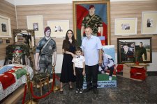 Vice-President of Heydar Aliyev Foundation Leyla Aliyeva visits family of National Hero Mubariz Ibrahimov (PHOTO)