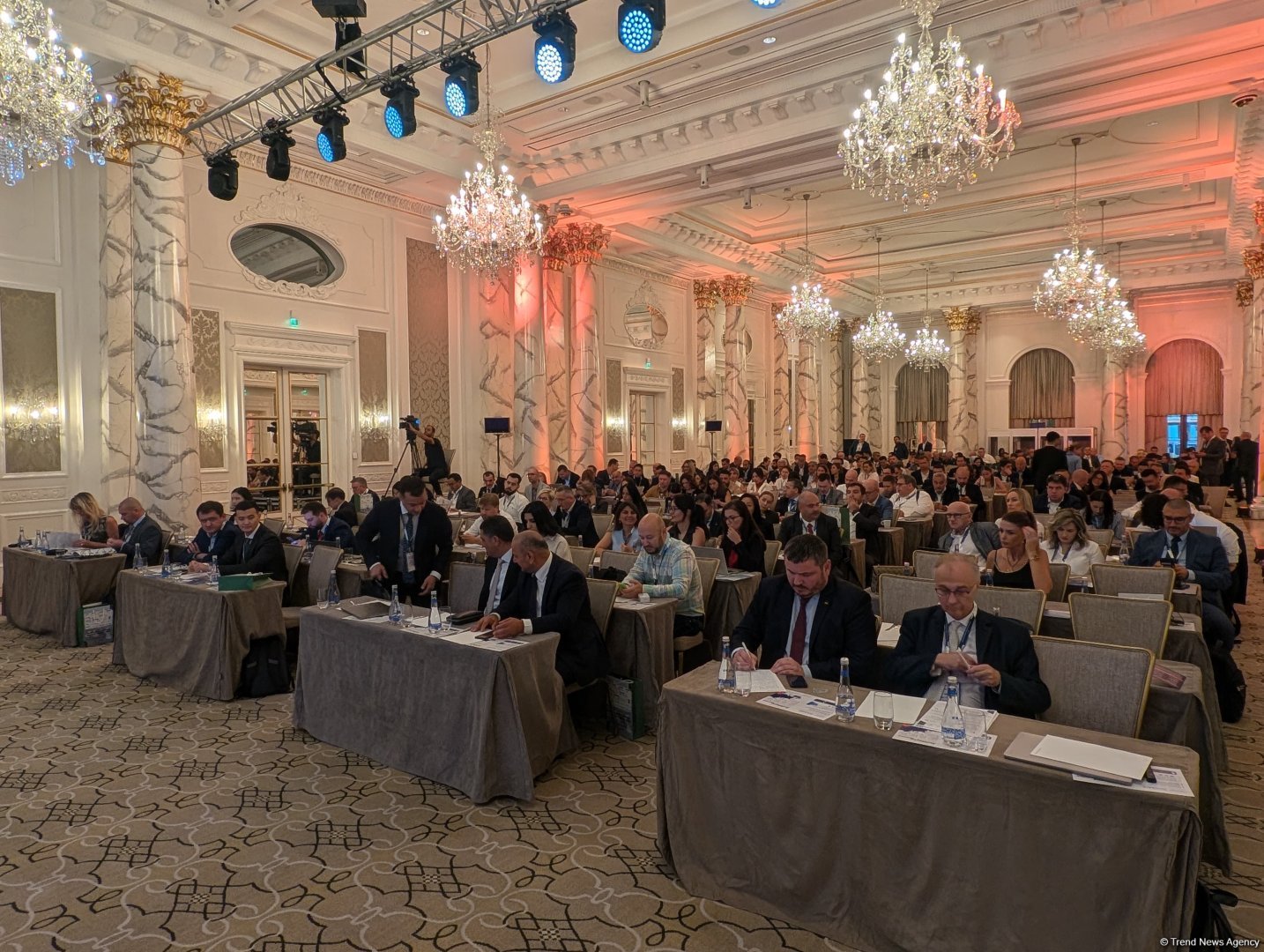 Azerbaijan's Baku wraps up second day of international logistics conference (PHOTO)
