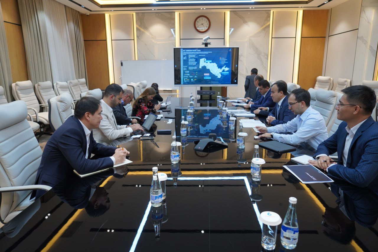 International investment companies meet at Uzbekneftegaz