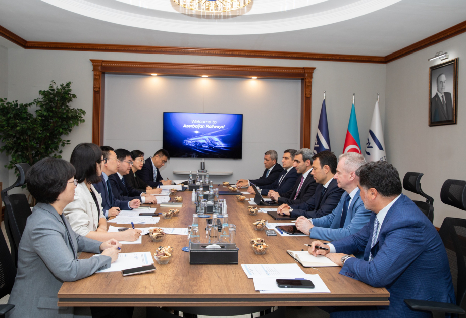 Azerbaijan, China enhance cooperation to increase cargo transportation via Middle Corridor