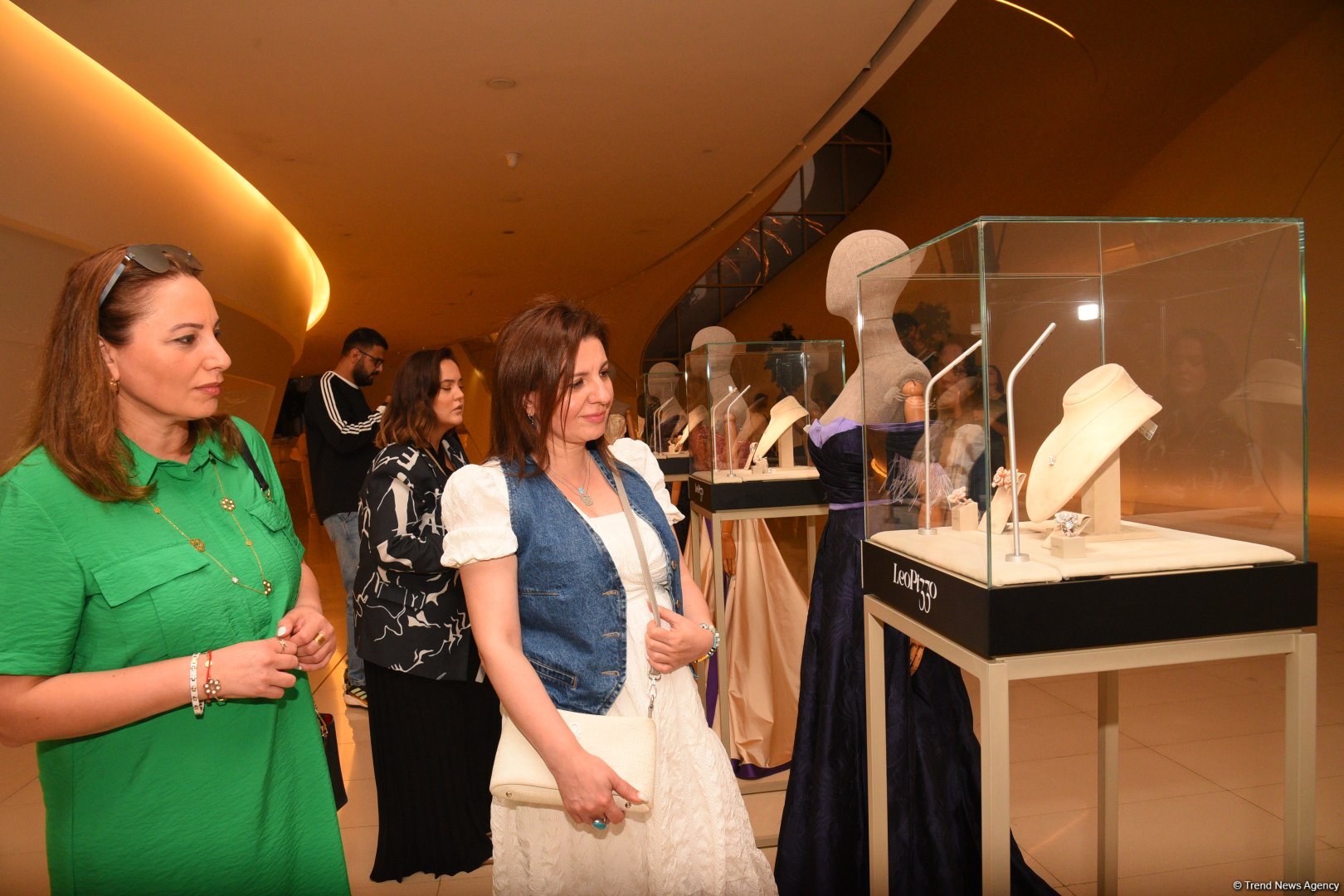 Amazing initiative "Opera and Fashion: 7 Beauties" shines at Heydar Aliyev Center (PHOTO)